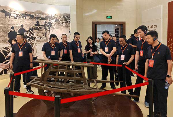 西柏坡红色教育基地现场教学